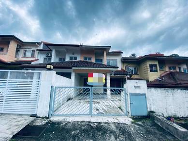 GUARDED 2 Storey Terrace Link House Taman Ukay Perdana, Ampang