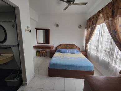 E-Park Condo Fully Furnish Move in Condition Gelugor Near USM