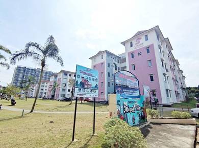 PANGSAPURI MEGAH VILLA KOTA WARISAN ,Selangor