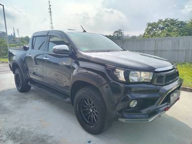Toyota HILUX 2.4 G 4x4 6-speed (A)