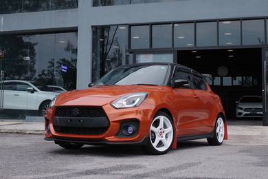 Suzuki SWIFT SPORT (M)