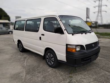 Toyota HIACE 3.0 WINDOW VAN FULL LOAN AIRCOND