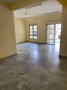 USJ 23 --- 2 Storey House for Rent