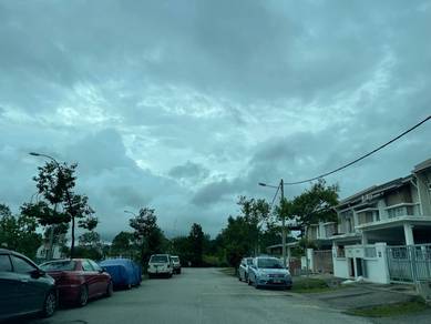 Sungai Buloh 2 Story house for Rent