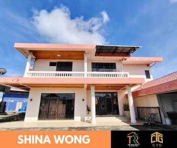 Putatan|Double Storey Bungalow | Used car | Beside road