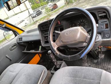 Toyota HIACE WINDOW VAN FULL LOAN FULL SERVICE