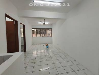 Bukit Tinggi Klang Shop apartment rumah sewa Renovated