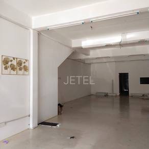 Bukit tinggi 2, Klang (Near Burger King)  2 Storey Shop For Rent