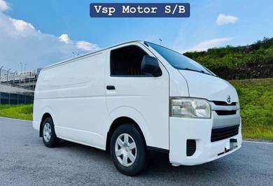 -2015-Toyota HIACE 2.5 (M)PANEL VAN