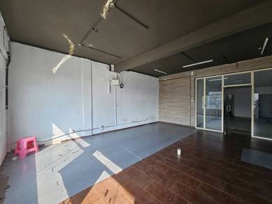Facing Road 1st Floor Shoplot Jalan Gangsa Alor Setar For Rent
