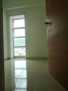 Idaman Iris Apartment Sungai Ara 850sqft Partly Furnished 1-Carpark