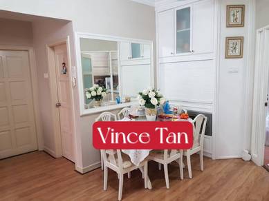 Sri York Duplex ~1500sf 4 Bedrooms, Fully Renovated, near GH/Gurney
