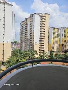 Lagoon Perdana Apartment
