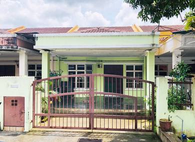 Single Storey【20x70】Taman Pelangi Semenyih 💢 Fully Extended n Reno