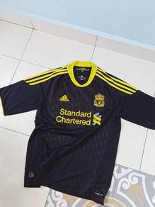 Tahun 2010 3rd jersey