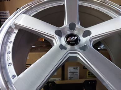 rim Baru 19 WORK ST2 VELLFIRE HARRIER CHR ESTIMA