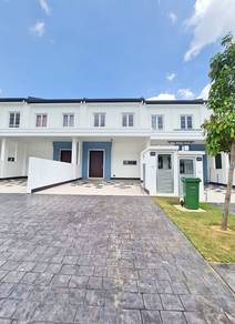 Fully Furnished New House 2 bedrooms Cherrywood Eco Majestic EcoWorld