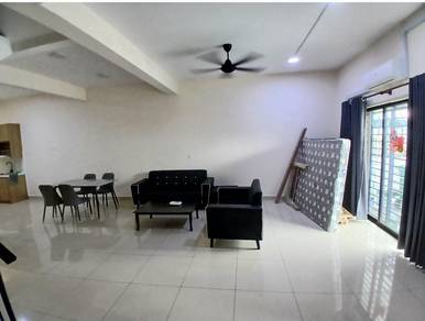 FULLY FURNISHED & NEW UNIT 3 Storey House Nassim Heights Ukay Ampang