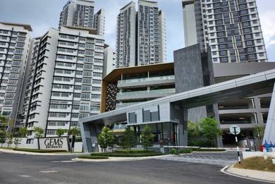 Luxury condo 1000SQFT【20 feet Living hall + 3 Car park】READY MOVE IN