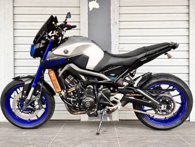 Yamaha MT-09 SECOND