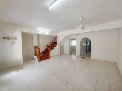 Bercham Sunway City Ipoh good condition double storey house for sale