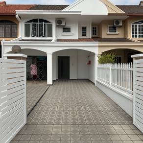 WELL KEPT | HOT LOCATION Double Storey USJ 6, Subang Jaya