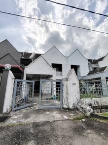 Permas Jaya , Jalan Permas 12 , Double Storey , 22x75 , Original Unit