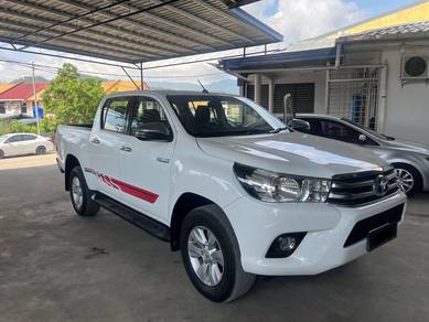 Toyota HILUX 2.4 G FACELIFT (M)