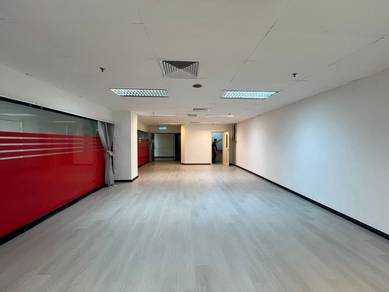 For Rent Office in Centre Point Shopping Mall, Kk City