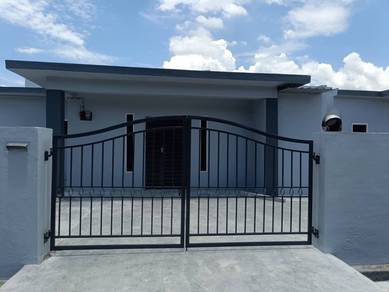 Single storey Corner Lot House with Balcony for Rent - Taman Tasek