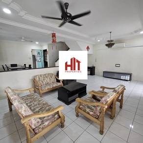 DOUBLE STOREY SEMI-DETACHED HOUSE At STAMPIN TIMUR, KUCHING For Rent