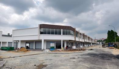 NEW SHOP LOT -  BANDAR SRI KESUMA, BERANANG - Lokasi Strategik