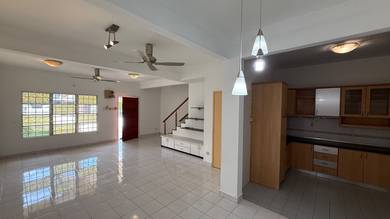 Value Buy Freehold 2 Storey Anggerik Liparis, Kota Kemuning Shah Alam