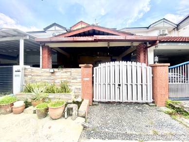 FACING OPEN RENOVATED Double Storey Taman Jasmin Kajang