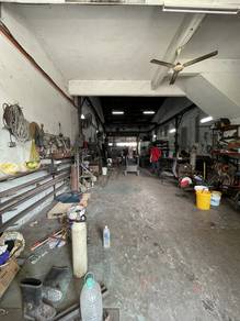 Off Jalan Haji Sirat Klang Utama 1.5 Storey Factory For Sale