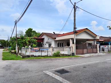 Taman Indah Seksyen 3, Bukit Baru, 1 Storey Terrace House for Sale