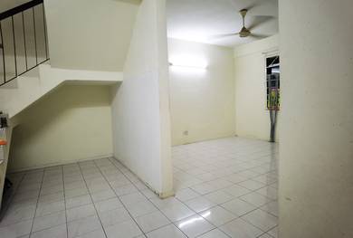 Sri Awana Townhouse Apartment (Full Loan&No Agent Fee) Selesa Jaya