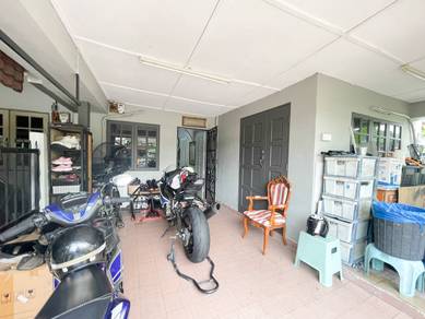 MURAH Shah Alam Seksyen 10 Teres Setingkat Renovated