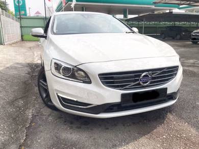 Volvo S60 2.0 T6 DRIVE-E FULL SERVICE RECORD