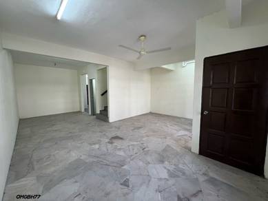 Bandar Sentosa Klang 2 Storey 20 x 75 Newly Refurbised Unit For Sale