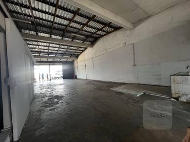 Klang Utama 1 Storey Link Factory Endlot For Rent 3K Only