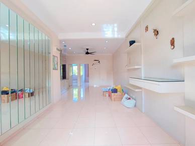 [ RENOVATED ] FREEHOLD 1st Floor TOWNHOUSE Taman Bukit Cheng Melaka