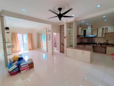 [ RENOVATED ] FREEHOLD 1st Floor TOWNHOUSE Taman Bukit Cheng Melaka