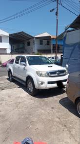Toyota HILUX 3.0 G (A)