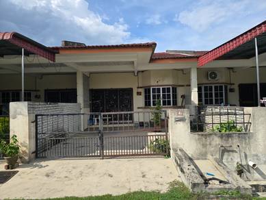 Single Storey House At Taman Liman Fasa 2, Kuala Kangsar, Perak.