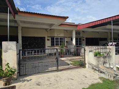 Single Storey House At Taman Liman Fasa 2, Kuala Kangsar, Perak.
