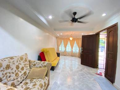 DEKAT LRT ALAM MEGAH-Double Storey House Taman Bunga Negara Shah Alam