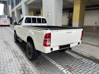 Toyota HILUX 2.5 SINGLE CAB (M) TIPTOP