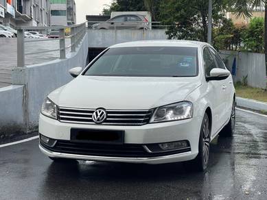Volkswagen PASSAT 1.8 TSI (A)LOAN/CASH
