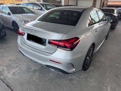Mercedes Benz A250 2.0 AMG LINE (A)